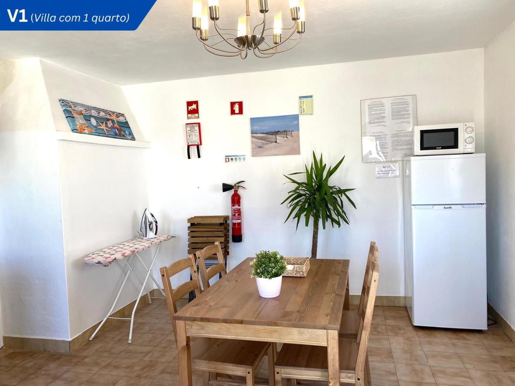 Apartament W.H.House Atouguia Da Baleia Zewnętrze zdjęcie